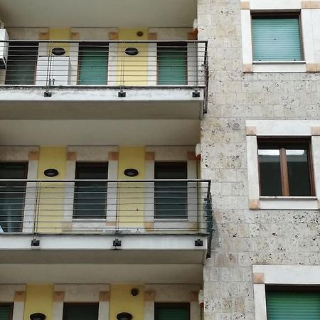 La Casa Smart Zona Stadio Terni Luaran gambar