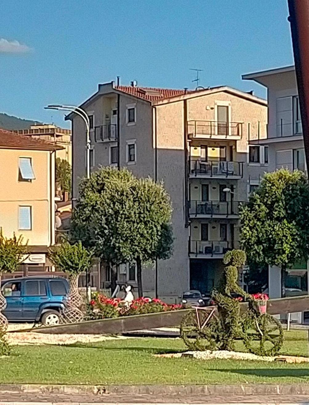 La Casa Smart Zona Stadio Terni Luaran gambar